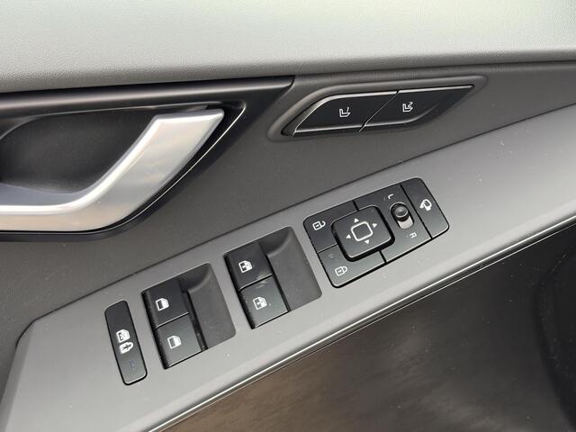 KIA Niro 1.6 GDi Hybrid ExecutiveLine Schuif/kanteldak, Nieuw geleverd en dealeronderhouden, 1e eign. Trekhaak, Leder, Stoelkoeling/verwarming