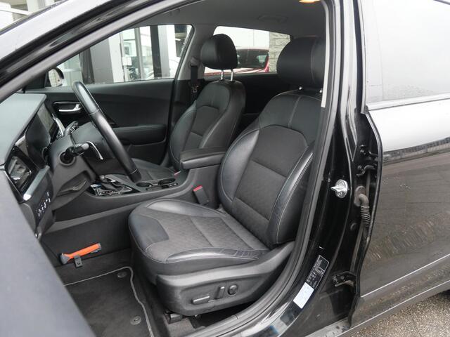 KIA Niro 1.6 GDi Hybrid Style Edition | Trekhaak | 18" LM | Electrische Stoel | JBL |