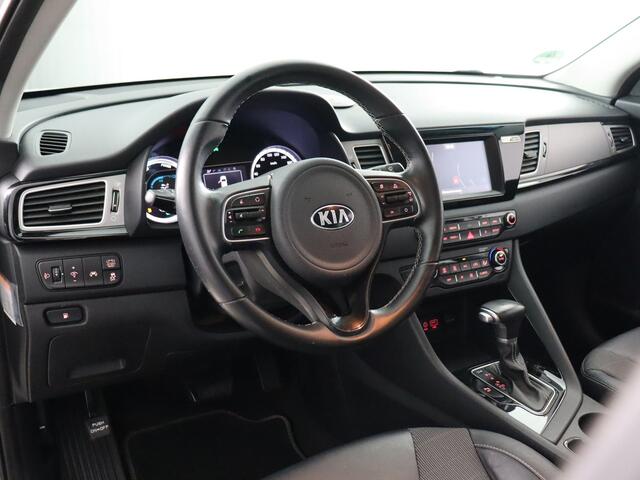 KIA Niro 1.6 GDi Hybrid DynamicLine (NL-Auto / Trekhaak / Camera / Cruise / Carplay / Navi)