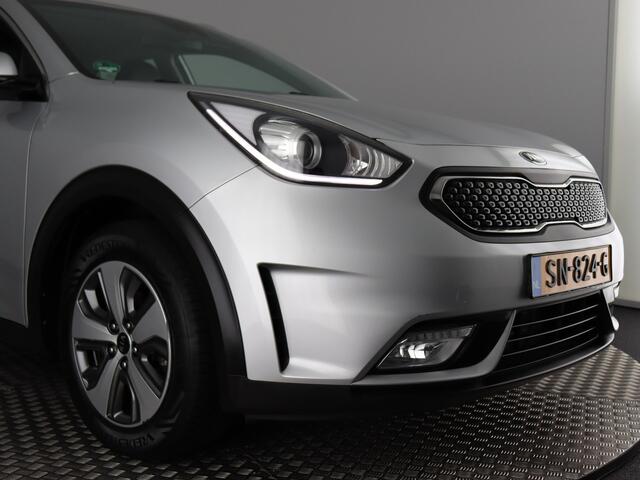 KIA Niro 1.6 GDi Hybrid DynamicLine (NL-Auto / Trekhaak / Camera / Cruise / Carplay / Navi)