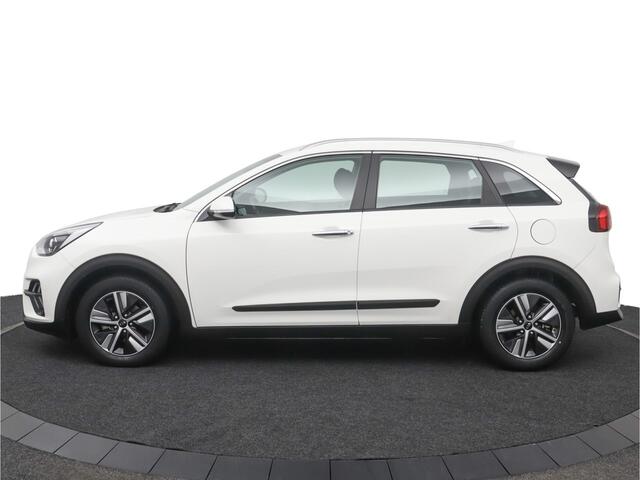 KIA Niro 1.6 GDi Hybrid DynamicLine Automaat - Achteruitrijcamera - Adaptive Cruise Control - Navigatie - DAB - Climate Control - Fabrieksgarantie tot 10-2027 of 150.000 km