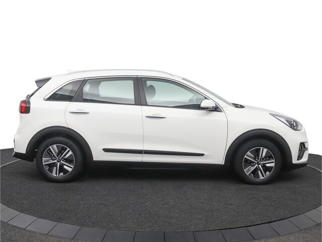 KIA Niro 1.6 GDi Hybrid DynamicLine Automaat - Achteruitrijcamera - Adaptive Cruise Control - Navigatie - DAB - Climate Control - Fabrieksgarantie tot 10-2027 of 150.000 km
