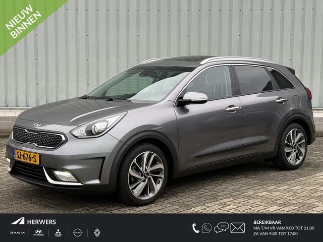 KIA Niro 1.6 GDi Hybrid Edition / NL Auto / Herwers Onderhouden / Schuif/Kanteldak / Trekhaak 1300 KG / Half Lederen Bekleding / Navigatie / Apple CarPlay/Android Auto / Stoel- en Stuurverwarming / Camera / Climate Control / Cruise Control / Winterset /