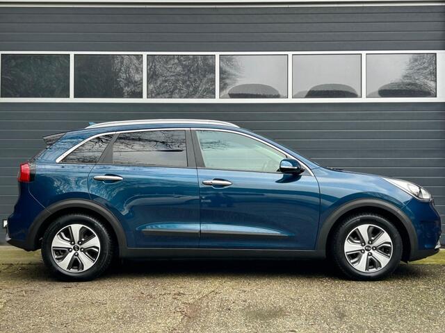 KIA Niro 1.6 GDI H. BUSINESSL / Leder / Trekhaak / All season /