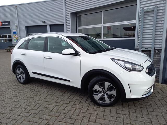 KIA Niro 1.6 GDi Hybrid DynamicLine - TREKHAAK - CAMERA - PDC - CARPLAY / ANDROID - CLIMA - CRUISE - NL AUTO - 1 EIGENAAR