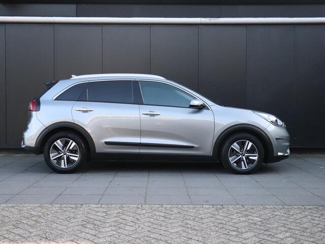 KIA Niro 1.6 GDi Hybrid DynamicPlusLine | CAMERA | NAVI | APPLE CARPLAY | STOEL/STUURVERW. |