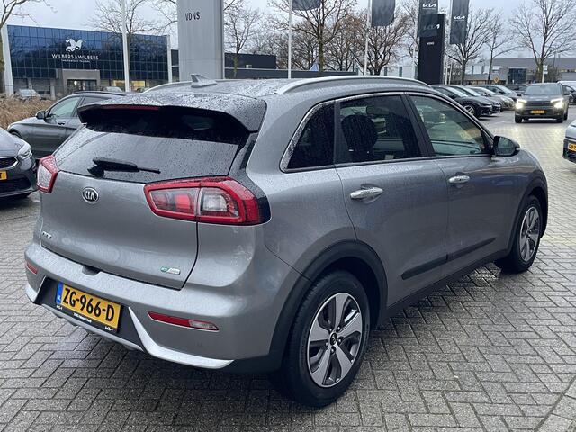 KIA Niro 1.6 GDi Hybrid Dynamic Plus Line Dealer onderhouden Leer Stoel en Stuurwielverwarming info: M.Safari 0492588976