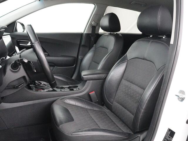 KIA Niro 1.6 GDi PHEV DynamicLine | Trekhaak | Adaptive cruise | Half leder | Camera | Carplay | Navigatie | Climate control | Bluetooth | Parkeerhulp