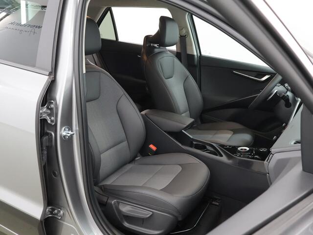 KIA Niro 1.6 GDi PHEV DynamicPlusLine Edition | 18" lichtmetalen velgen | Elektrisch verstelbare bestuurdersstoel | Stoel/Stuurwielverwarming | LED Koplampen | Elektrisch bedienbare achterklep |