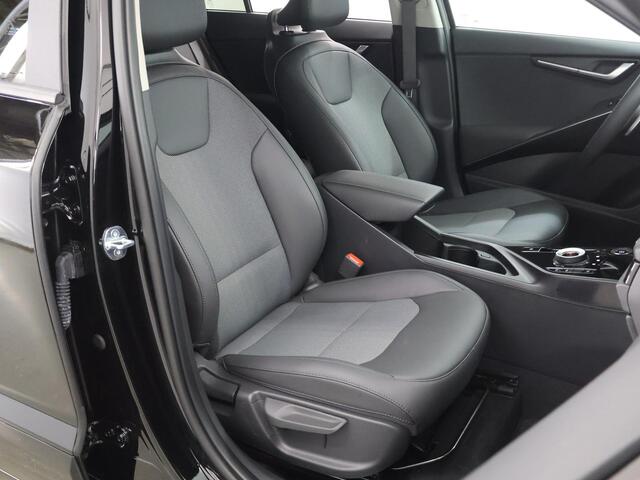 KIA Niro 1.6 GDi PHEV DynamicPlusLine Edition | 18" lichtmetalen velgen | Elektrisch verstelbare bestuurdersstoel | Stoel/Stuurwielverwarming | LED Koplampen | Elektrisch bedienbare achterklep |