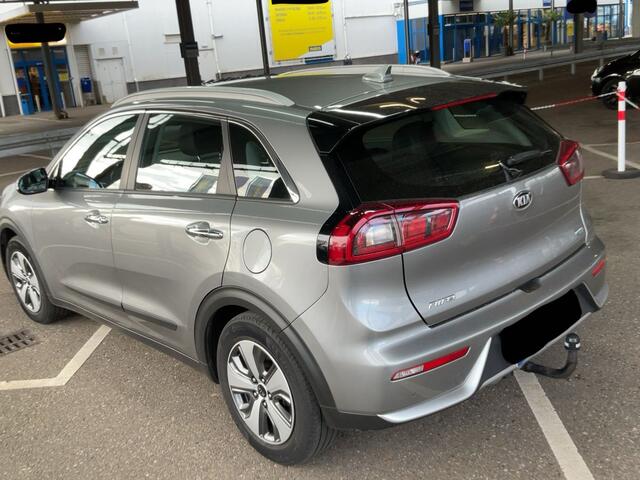 KIA Niro 1.6 GDi Hybrid DynamicLine 1e Eigenaar Airco Cr-control CarPlay