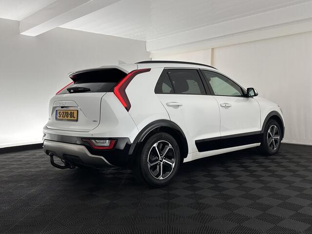 KIA Niro 1.6 GDi Hybrid DynamicPlusLine (INCL-BTW) Aut. *PANO | HEAD-UP | LEATHER | DIGI-COCKPIT | NAVI-FULLMAP | DAB | ADAPTIVE-CRUISE | CAMERA | HEATED-COMFORTSEATS | KEYLESS | PRIVACYGLASS | SHIFTPADDLES | CARPLAY | TOWBAR*