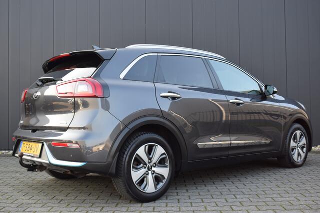 KIA Niro 1.6 GDi PHEV DynamicLine Half Leder | Carplay | ECC | Trekhaak | Camera | Volledig Onderhouden!!