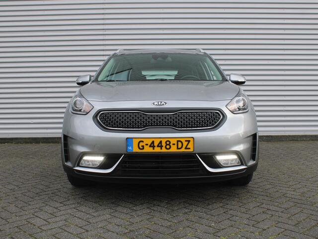KIA Niro 1.6 GDi Hybrid DynamicLine | Trekhaak | Camera | Clima | Navi | Apple Carplay/Android Auto | 16" LM | All seasons | Cruise |