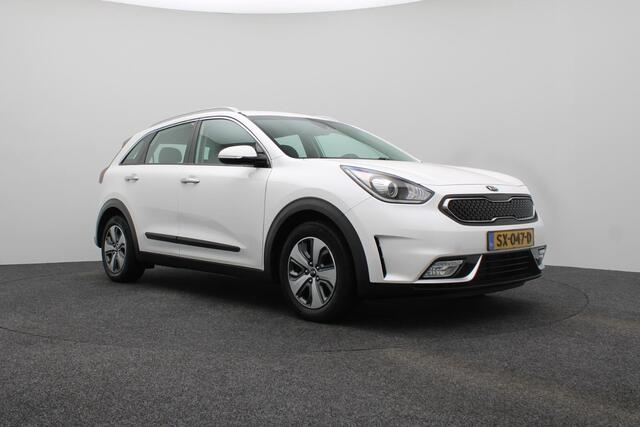 KIA Niro 1.6 GDi Hybrid DynamicLine 12 Maanden BOVAG-garantie | Climate Control | Navigatie | Automaat