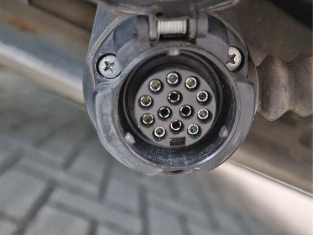 KIA Niro 1.6 GDi PHEV Plug-In-Hybrid DynamicPlusLine Navigatie | Stoelverwarming | JBL | Trekhaak | tot 10 Jaar Garantie!