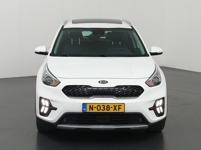 KIA Niro 1.6 GDi Hybrid DynamicLine | Schuif / Kanteldak | Navigatie | Parkeercamera | Climate Control | Cruise Control Adaptief | 18" Lichtmetalen Velgen |