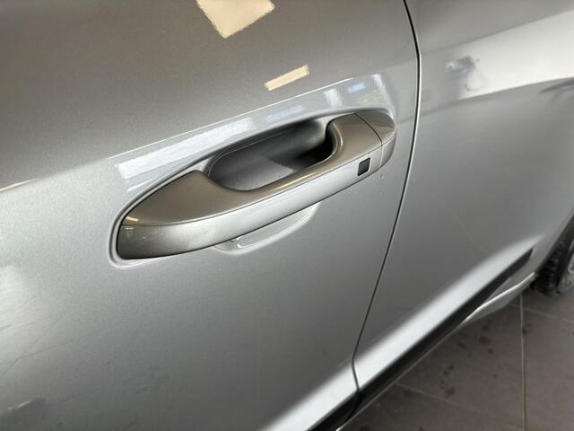 KIA Niro 1.6 GDi Hybrid DynamicPlusLine Nieuw Geleverd, Stoel&Stuurverwarming, 1300KG Trekhgewicht, AppleCarPlay,Schuif/kantelDak, Garantie tot 2030!