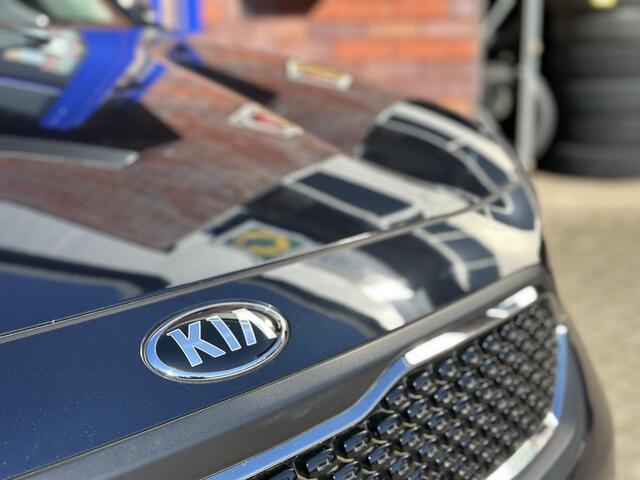 KIA Niro 1.6 GDi Hybrid DynamicLine | Navi | Trekhaak| Dealer onderhouden!