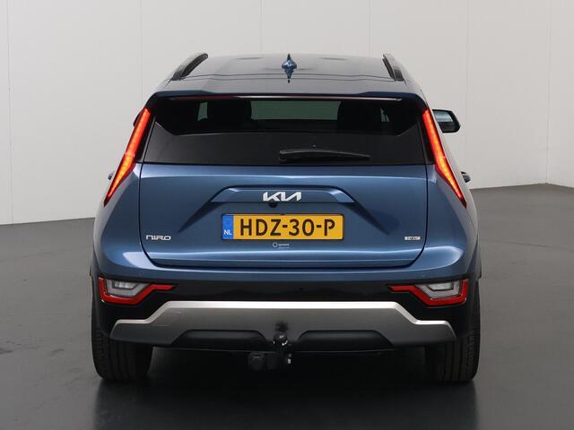 KIA Niro 1.6 GDi Hybrid DynamicPlusLine Edition | Trekhaak | 18" lichtmetalen velgen | Elektrisch verstelbare bestuurdersstoel | Stoel/Stuurwielverwarming | Elektrisch bedienbare achterklep