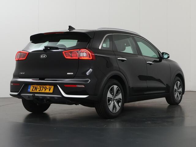 KIA Niro 1.6 GDi Hybrid DynamicLine | Trekhaak | Navigatiesysteem | Parkeercamera | Stoelverwarming | Cruise Control |