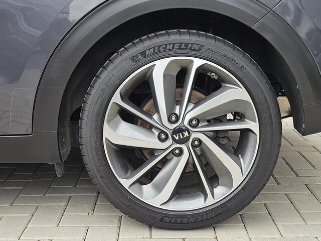 KIA Niro 1.6 GDi Hybrid ExecutiveLine Leer Trekhaak Carplay