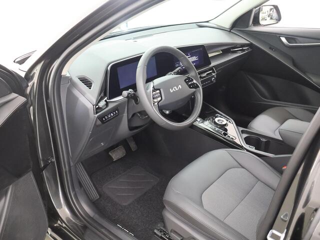KIA Niro 1.6 GDi PHEV DynamicPlusLine | 18" lichtmetalen velgen | Elektrisch verstelbare bestuurdersstoel | Stoel/Stuurwielverwarming | LED Koplampen | Elektrisch bedienbare achterklep |
