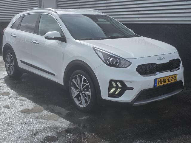 KIA Niro 1.6 GDi Hybrid DynamicLine Trekhaak, Parkeersensoren, Privacy glass, 18" LMV, Navigatie, Adaptieve cruise control, Smart Key