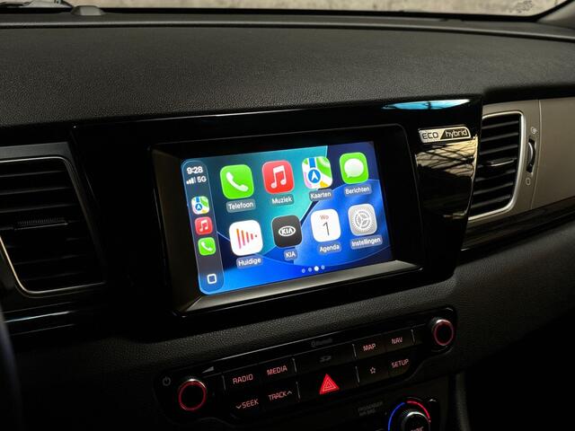 KIA Niro 1.6 GDi Hybrid ExecutiveLine Automaat (APPLE CARPLAY, NAVIGATIE, LEDER, PARKEERSENSOREN, SPORTSTOELEN, CRUISE, NIEUWE APK, NIEUWSTAAT)