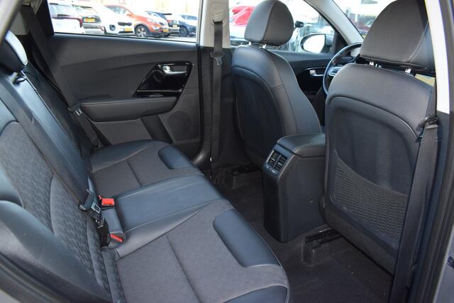 KIA Niro 1.6 GDi Hybrid DynamicLine | Navigatie | Camera | Adaptieve Cruise Control | Tot 10Jr. Kia-Garantie