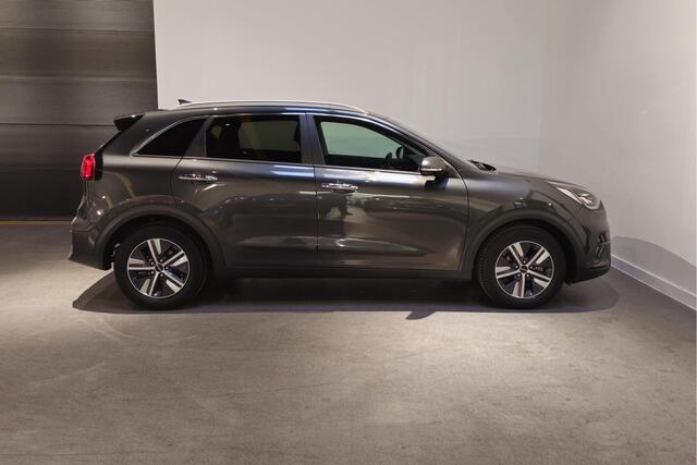 KIA Niro 1.6 GDi Hybrid DynamicPlusLine - Stoel/Stuurverwarming - Apple Carplay/Android Auto - Adaptive Cruise - Leder - Dodehoekdetectie