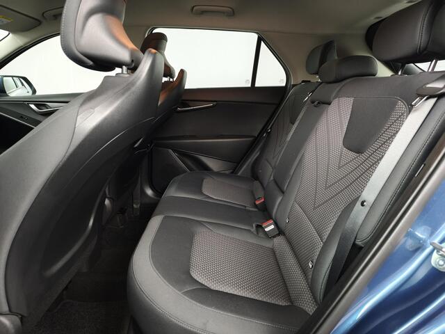 KIA Niro 1.6 GDi Hybrid ComfortLine NAVIGATIE | ACHTERUITRIJCAMERA | LICHTMETALEN VELGEN MET ALL SEASON BANDEN