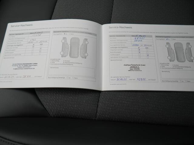 KIA Niro 1.6 GDi DynamicLine PHEV 182pk Dealer O.H. | Trekhaak Afn. | Adaptive Cruise | Camera | Sportstoelen & Stuur Verwarmd | Keyless | Blis | Apple Carplay | Sfeerverlichting | Navigatie | Virtual | DAB | Plug In Hybrid |