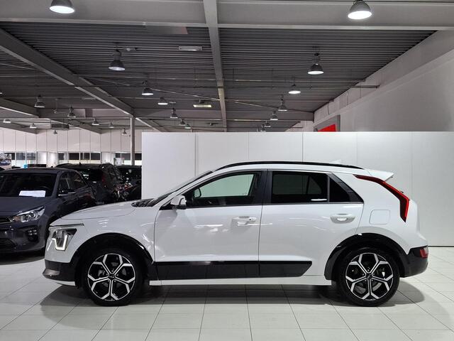 KIA Niro 1.6 GDi Hybrid DynamicLine 18 inch, Apple Carplay/Android Auto, Navigatie, Camera.