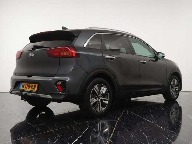 KIA Niro 1.6 GDi Hybrid DynamicPlusLine - Navigatie - Camera - Lederen bekleding - Stoel- en stuurverwarming - LED koplampen - Fabrieksgarantie tot 11-2028