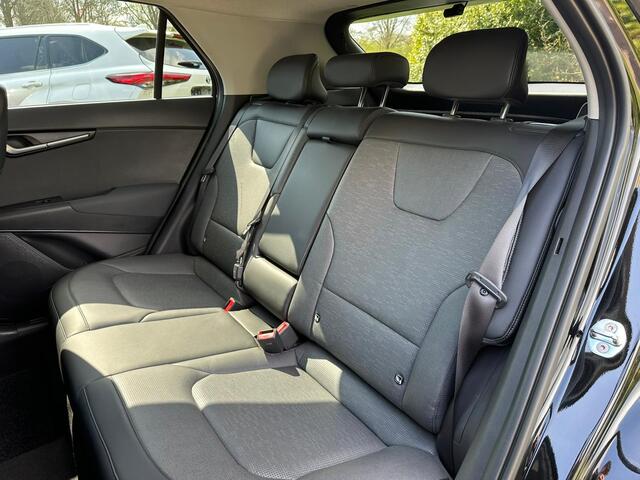 KIA Niro 1.6 GDi PHEV DynamicPlusLine | Stoelverwarming | Elektrisch verstelbare stoelen met geheugen | Achteruitrijcamera | Adaptive cruise control