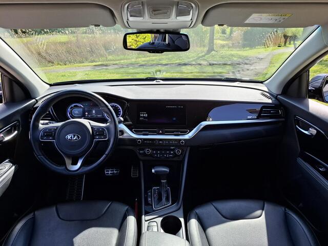 KIA Niro 1.6 GDi Hybrid DynamicPlusLine | Leder | Trekhaak | All seasons | Camera | Stuurvewerwarming | Blind spot