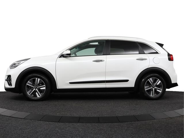 KIA Niro 1.6 GDi Hybrid ExecutiveLine Stoelverwarming/ventilatie - Schuif-/Kanteldak - Apple Carplay/Android Auto - Trekhaak - Dealer Onderhouden - Fabrieksgarantie t/m 02-09-2028