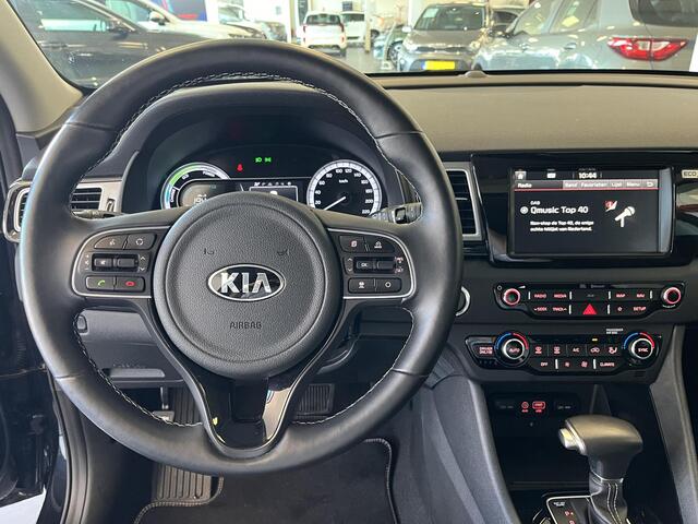 KIA Niro 1.6 GDi Hybrid ExecutiveLine ,Trekhaak ,Stoelverwarming -én Verkoeling, JBL audio, Stoelwarming achter, LMV 18-Inch, AchteruitrijCamera, Adaptieve CruiseControl