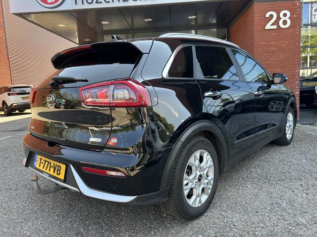 KIA Niro 1.6 GDi Hybrid Executiveline // LED // NAVI + CARPLAY // SCUIFKANTELDAK // CLIMA // CAMERA // LEDER // TREKHAAK!!