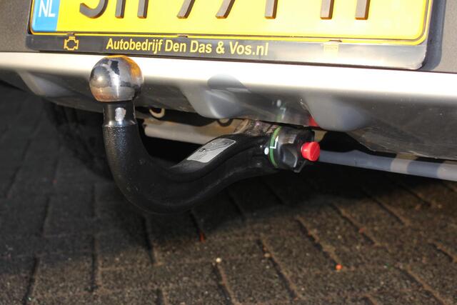 KIA Niro 1.6 GDi Hybrid DynamicLine 1300kg trekhaak, Camera, Carplay, Dab+ audio, cruise en climate control.