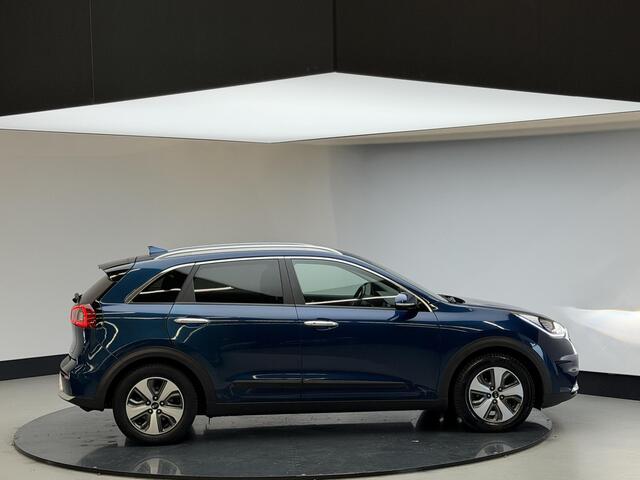 KIA Niro 1.6 GDi Hybrid ExecutiveLine | Carplay | Leer | Trekhaak | All weatherbanden | Cam achter | JBL Sound |