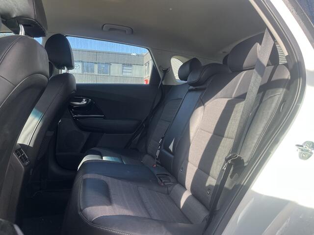 KIA Niro 1.6 GDi Hybrid DynamicLine | Apple Carplay/Android Auto | Cruise control | Navigatie