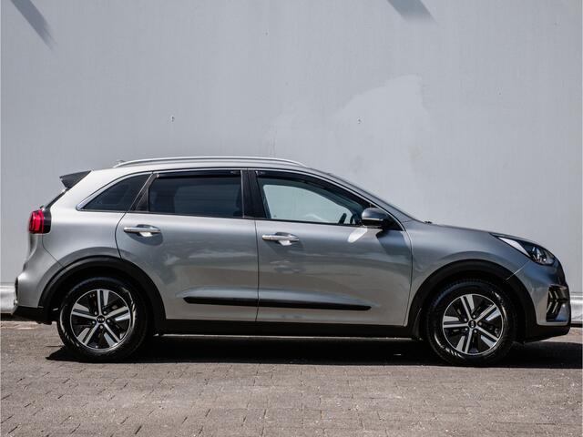 KIA Niro 1.6 GDi Hybrid DynamicLine Trekhaak/ Half lederen int./ Camera/ DAB/ Carplay/ Adapt. cruise