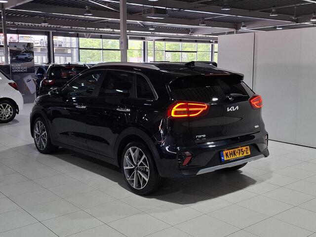 KIA Niro 1.6 GDi Hybrid ExecutiveLine Stoel en Stuur verwarming, Apple Carplay/Android Auto, Navigatie, Camera.