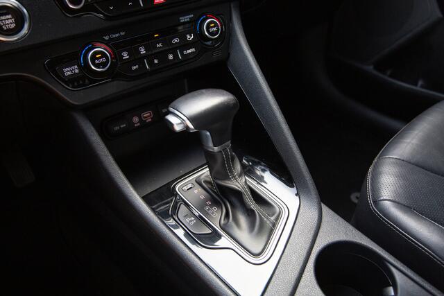 KIA Niro 1.6 GDi Hybrid ExecutiveLine , Trekhaak, Stoel/stuurverwarming,
