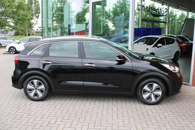 KIA Niro 1.6 GDi Hybrid DynamicLine | Trekhaak | Climate Control | Cruise Control | Leder/Stof | Camera