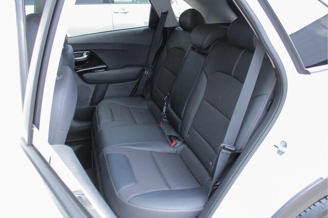 KIA Niro 1.6 GDi PHEV DynamicPlusLine |dealer onderhouden|schuifdak|JBL|parkeersensoren|Apple/Android|