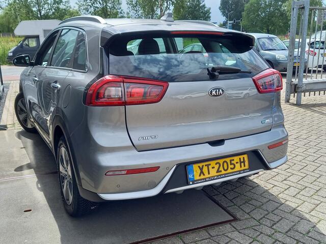 KIA Niro 1.6 GDi Hybrid DynamicLine - CAMERA - CARPLAY / ANDROID - CLIMA - CRUISE -