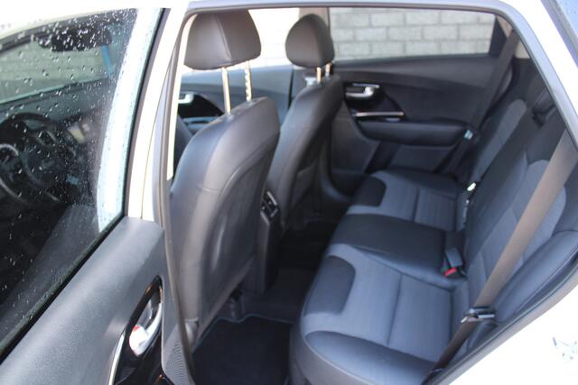 KIA Niro 1.6 GDi Hybrid First Edition Clima Navi Trekhaak